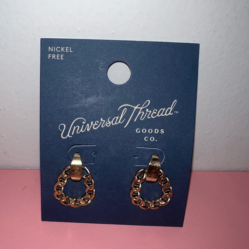 Link Earrings